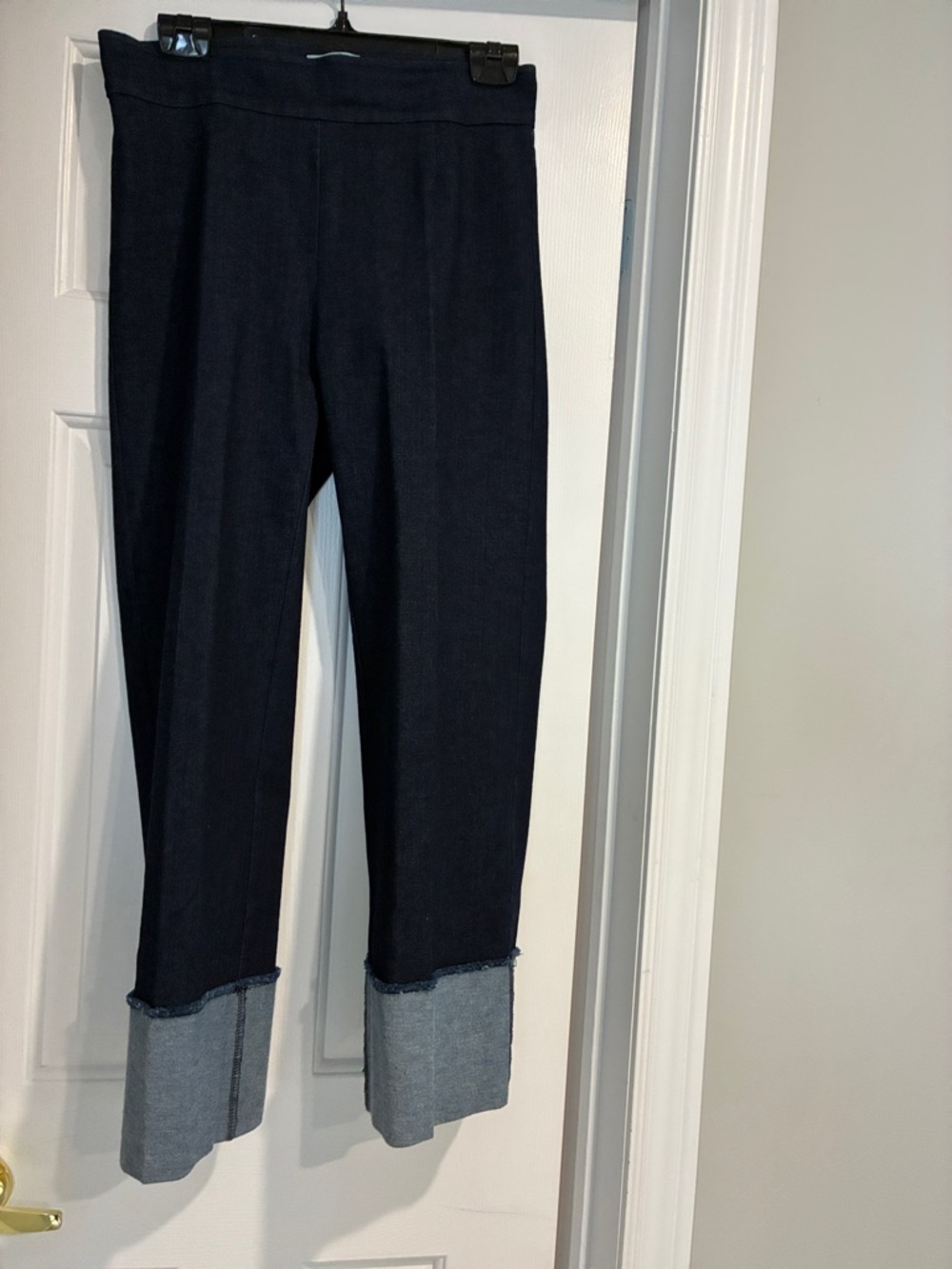 Women's Dark Indigo Cropped Jeans with Cuffed Hem